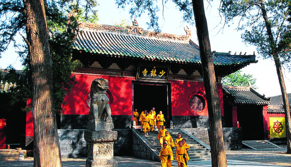 龍門石窟、少林寺、清明