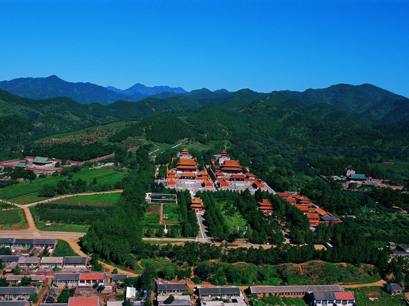 八達(dá)嶺長城、定陵、鳥巢、水立方一日游